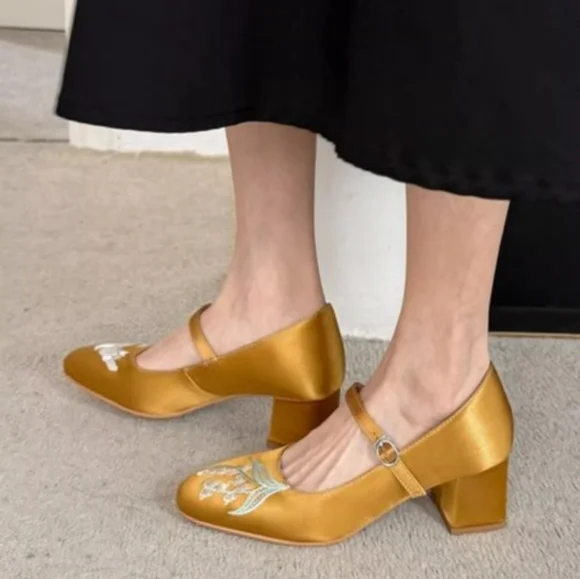 women shoes Heels - Picture 2 of 4